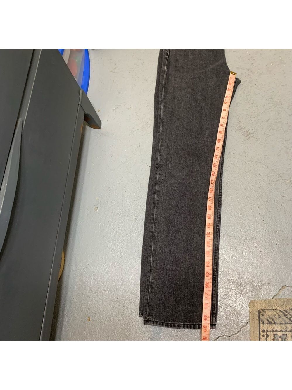 Aritzia Denim Forum The 90s Joni Hi-Rise Jean Washed Black Denim Button Fly 23 - Picture 14 of 15
